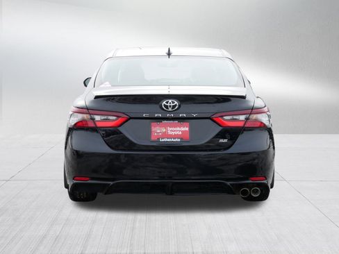 Used 2023 Toyota Camry SE w/ Cold Weather Package image 6