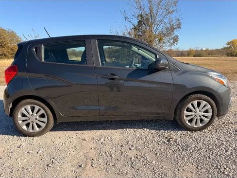 Used 2017 Chevrolet Spark LT image 9