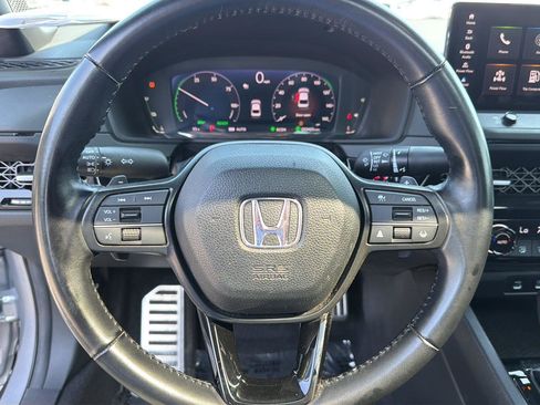 Used 2024 Honda Accord Sport image 19