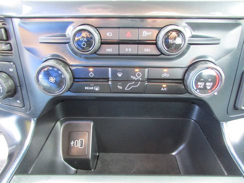 Used 2025 Ford F150 STX w/ STX Black Appearance Package AWD/4WD image 30