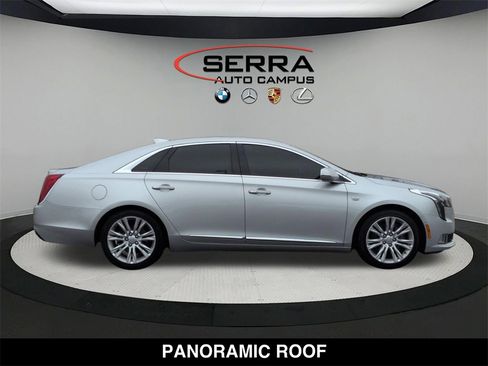 Used 2019 Cadillac XTS Luxury image 12