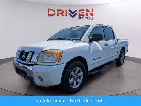 Used 2011 Nissan Titan SV w/ SV Value Truck Pkg image 1