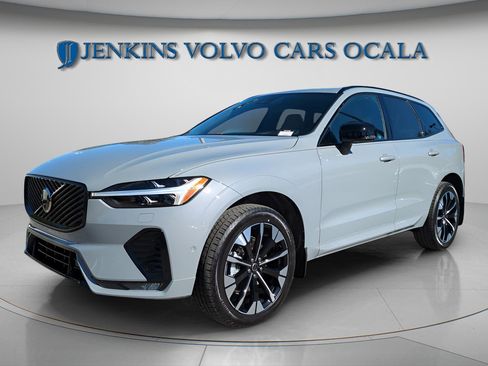 New 2026 Volvo XC60 B5 Plus w/ Protection Package Premier image 4