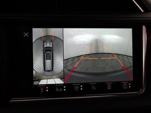 Used 2023 GMC Yukon Denali Ultimate image 29