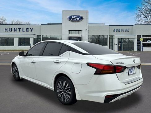 Used 2023 Nissan Altima 2.5 SV image 6