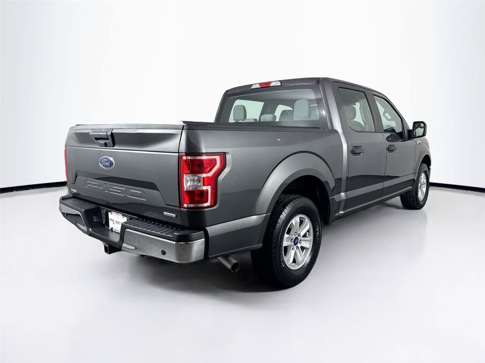 Used 2018 Ford F150 XL w/ Equipment Group 101A Mid RWD image 2