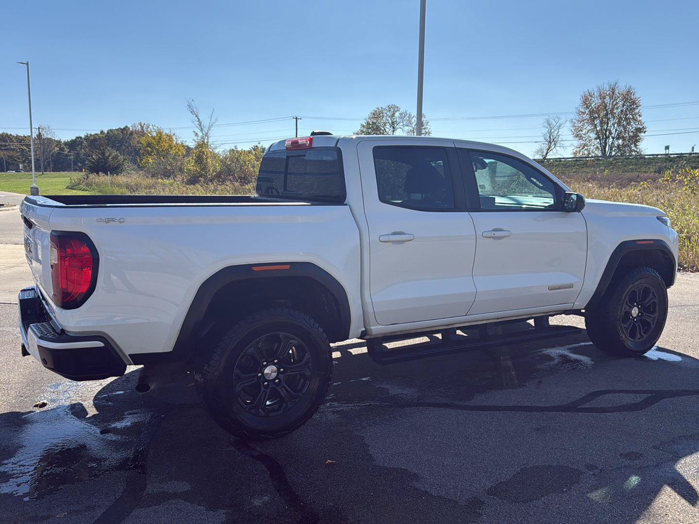 Used 2023 GMC Canyon Elevation w/ Elevation Premium Package AWD/4WD image 8