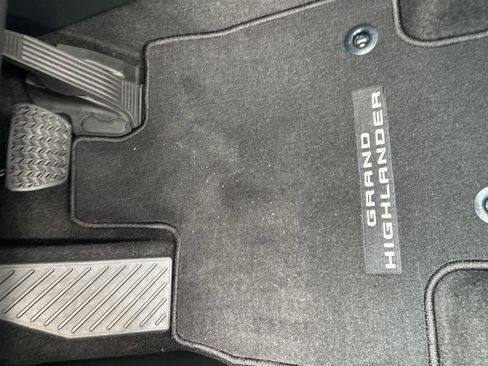 New 2026 Toyota Grand Highlander AWD image 38