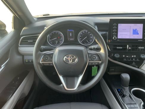 Used 2024 Toyota Camry LE image 12