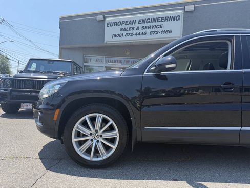 Used 2016 Volkswagen Tiguan SE AWD/4WD image 10