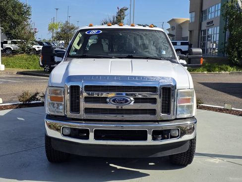 Used 2009 Ford F350 Lariat AWD/4WD image 2