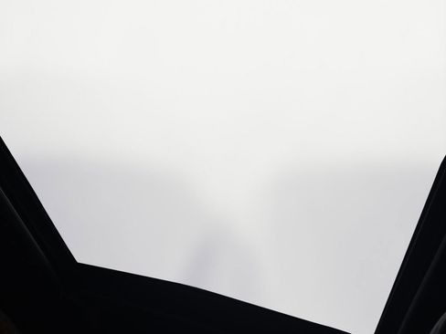 New 2025 Subaru Forester Limited image 19