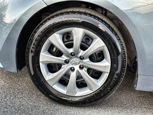 Used 2024 Toyota Corolla LE image 12