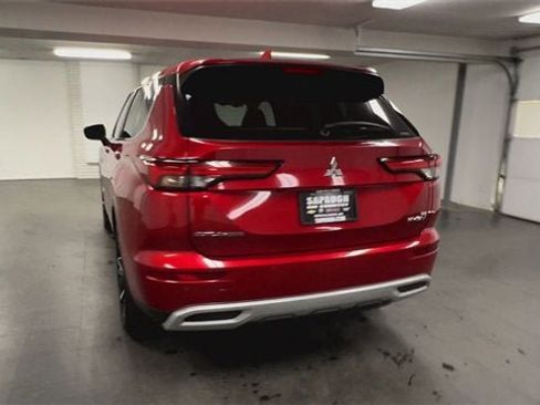 Used 2024 Mitsubishi Outlander SEL image 7