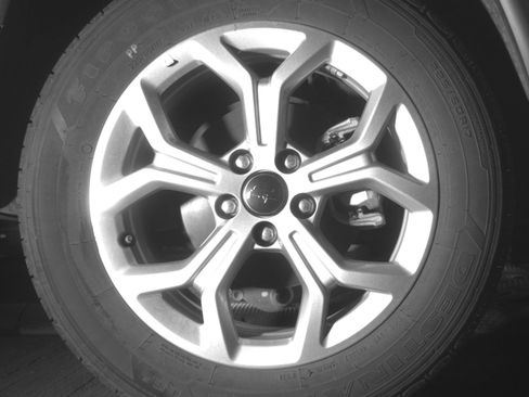 Used 2025 Jeep Compass Latitude image 15