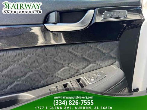 Used 2022 Hyundai Palisade Calligraphy FWD image 16