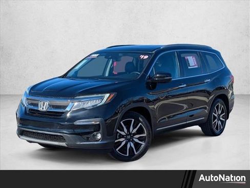 Used 2019 Honda Pilot Touring image 1