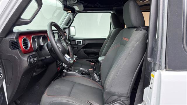 Used 2018 Jeep Wrangler Rubicon AWD/4WD image 14