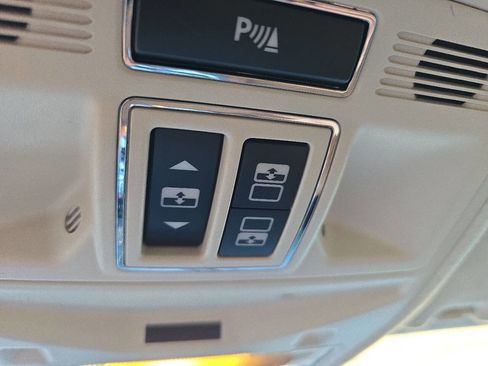 Used 2014 Jaguar XJ L Portfolio image 44