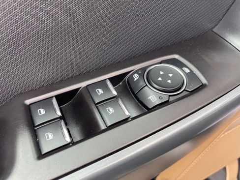 Used 2023 Ford F150 XLT image 10