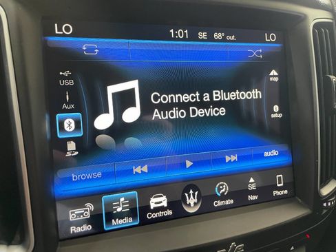 Used 2018 Maserati Levante image 31