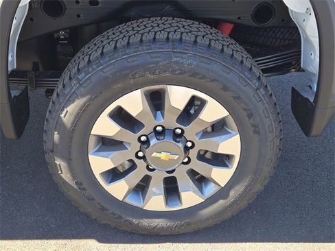 New 2026 Chevrolet Silverado 2500 Custom w/ Custom Convenience Package image 5