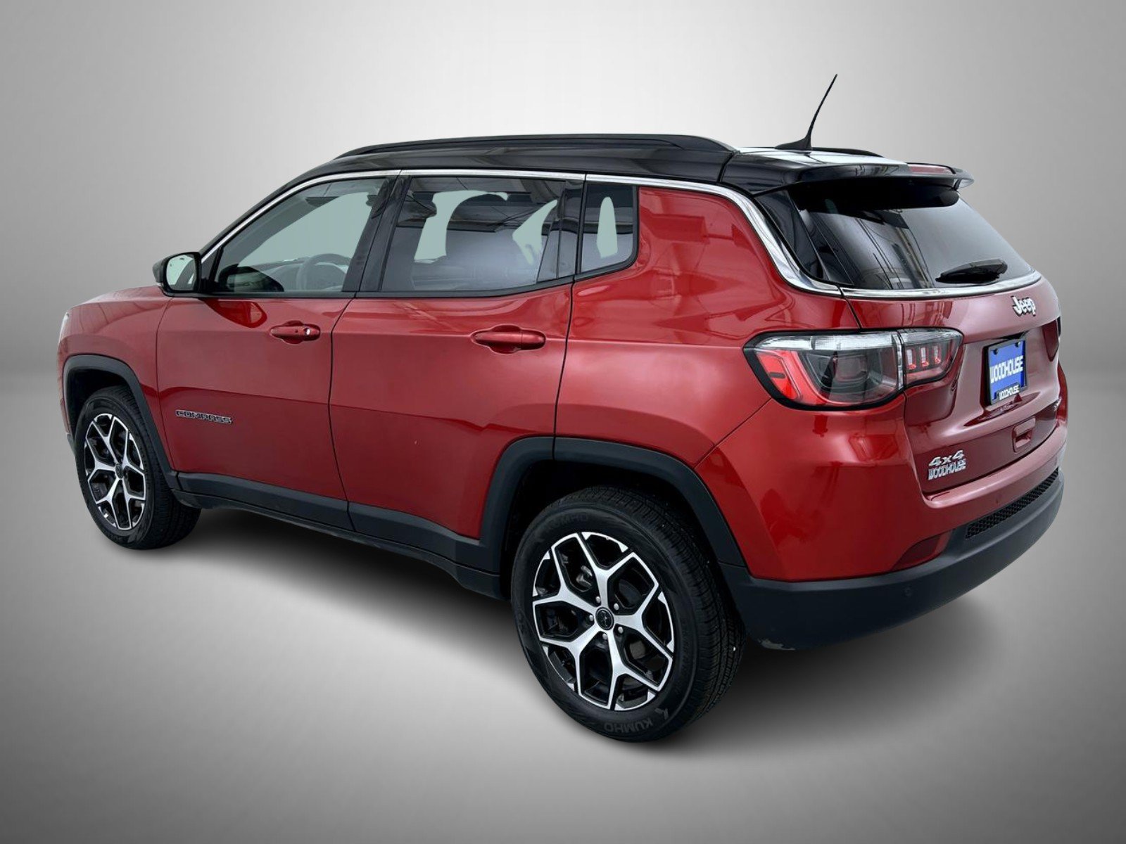 Certified 2025 Jeep Compass Limited AWD/4WD image 7