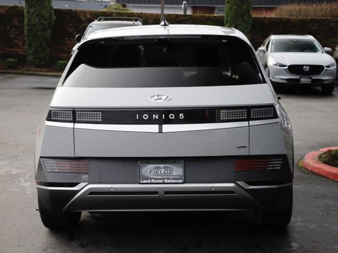Used 2023 Hyundai Ioniq 5 SEL image 7