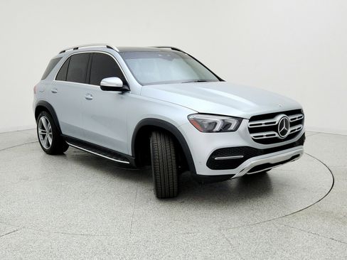 Certified 2022 Mercedes-Benz GLE 450 4MATIC image 3