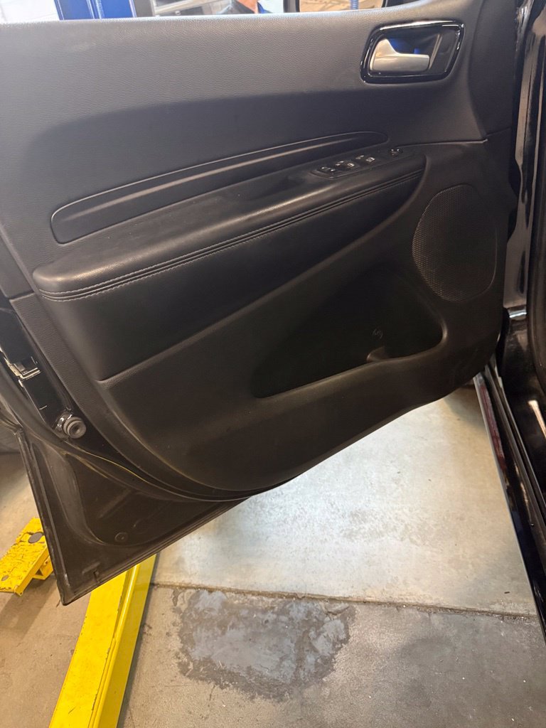 Used 2023 Dodge Durango SXT w/ SXT Blacktop Group AWD/4WD image 10