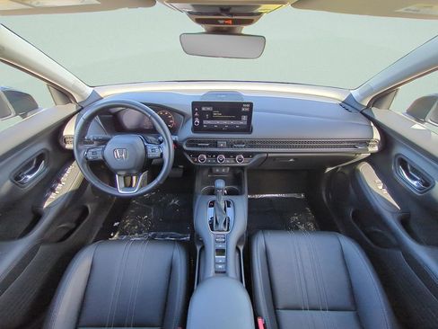 Used 2026 Honda HR-V EX-L image 11