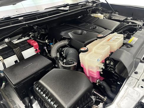 Used 2022 Toyota Tundra Platinum w/ Advanced Package image 80