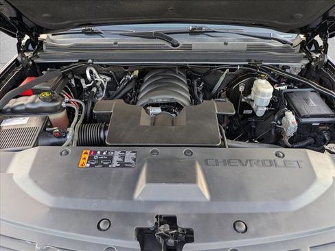 Used 2020 Chevrolet Tahoe Premier w/ 6.2L Performance Package image 26