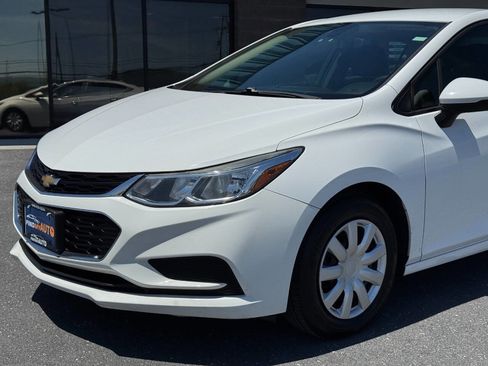 Used 2017 Chevrolet Cruze LS w/ LS Fleet Convenience Package FWD image 38