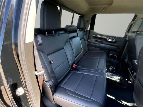 Used 2024 Chevrolet Silverado 1500 RST w/ Convenience Package II image 17