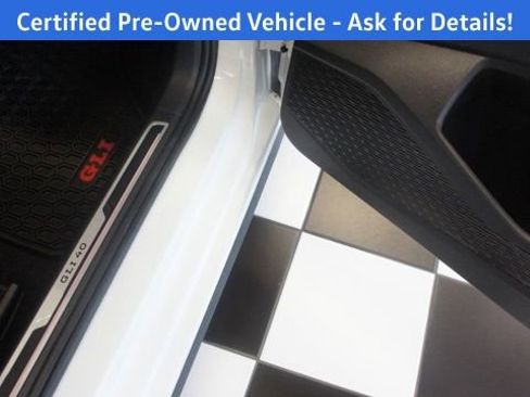 Used 2024 Volkswagen Jetta GLI 40th Anniversary Edition FWD image 40