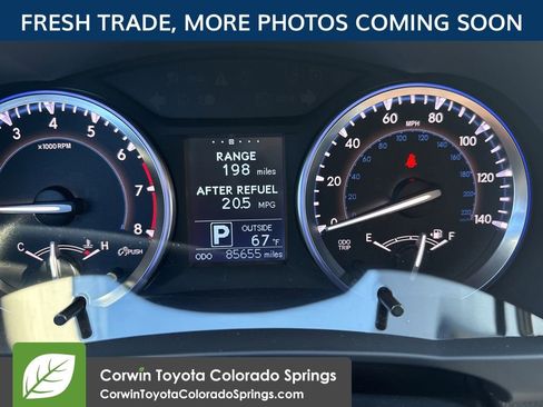 Used 2015 Toyota Highlander LE image 16