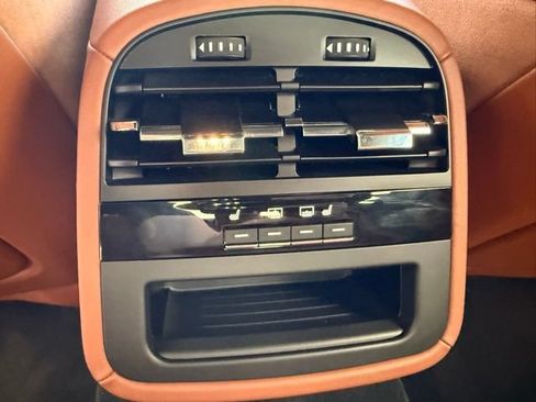 Certified 2022 Maserati Quattroporte Modena RWD image 22