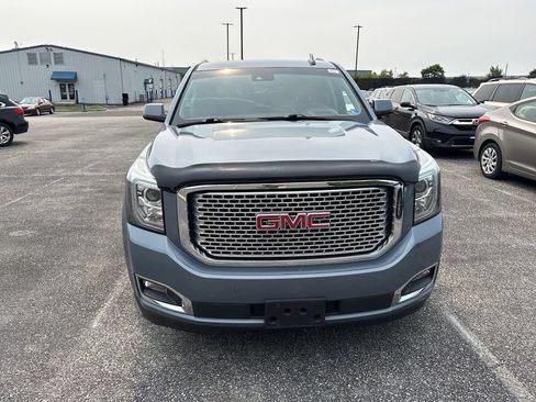 Used 2016 GMC Yukon Denali w/ Open Road Package AWD/4WD image 2