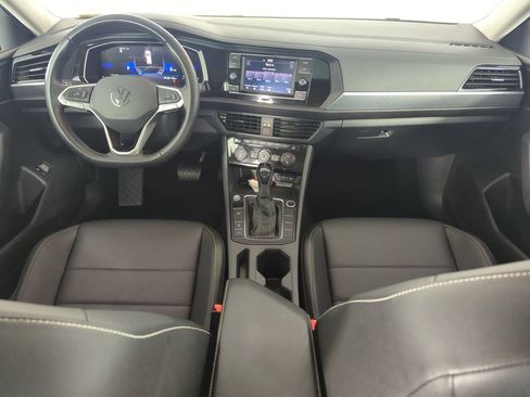 Used 2024 Volkswagen Jetta SE FWD image 14