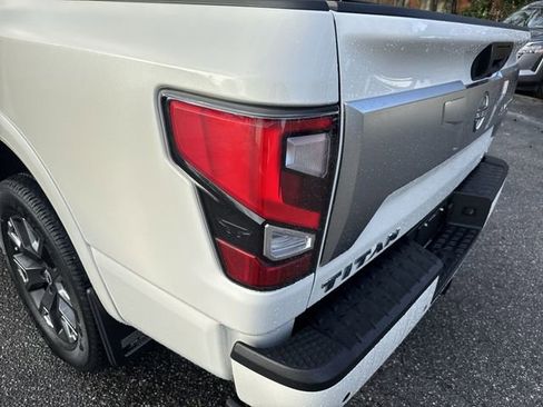 Used 2023 Nissan Titan Platinum Reserve w/ Moonroof Package image 34
