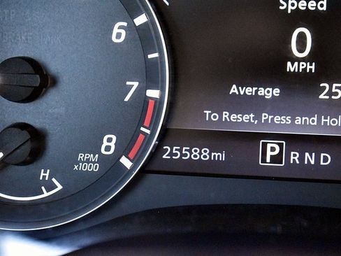 Used 2023 Nissan Frontier SV w/ Technology Package image 32