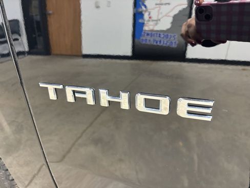 Used 2024 Chevrolet Tahoe High Country AWD/4WD image 19