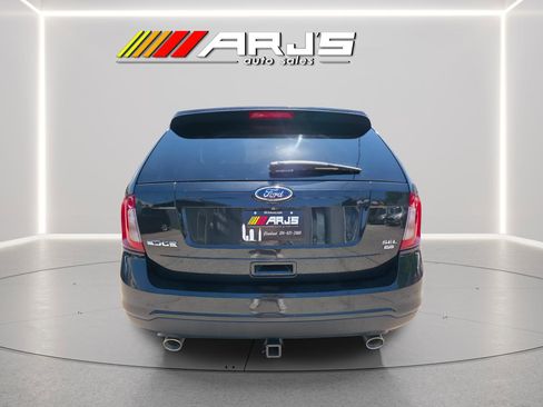 Used 2014 Ford Edge SEL w/ Equipment Group 205A AWD/4WD image 3