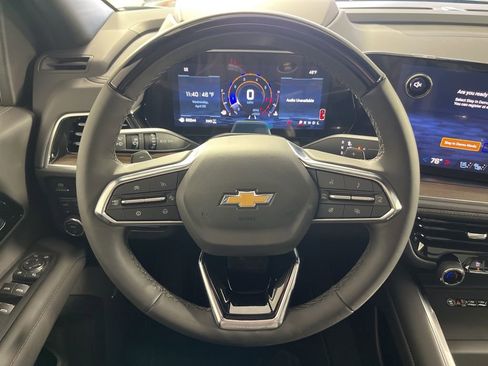 New 2026 Chevrolet Suburban High Country AWD/4WD image 33