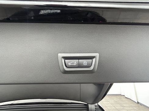 Used 2025 BMW X3 xDrive30i w/ Convenience Package image 35