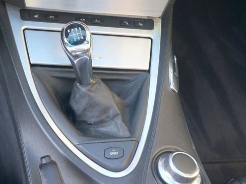 Used 2008 BMW 650i Convertible image 12