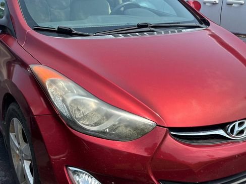 Used 2013 Hyundai Elantra GLS w/ Preferred Pkg FWD image 3