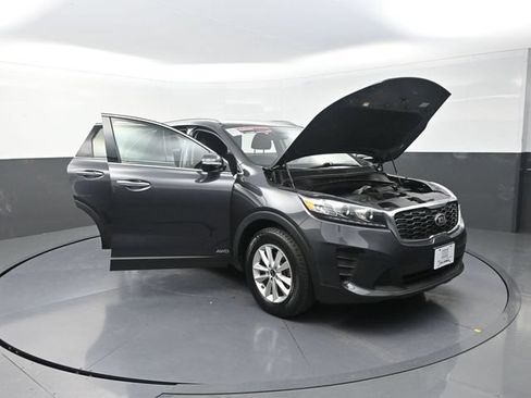 Used 2019 Kia Sorento AWD w/ LX Convenience Package image 30