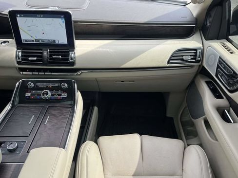 Used 2018 Lincoln Navigator L Reserve w/ Technology Package AWD/4WD image 20